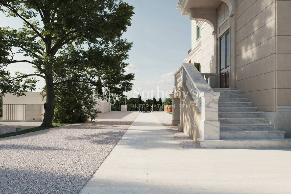 Elegant garden apartment in Villa dei Massimi