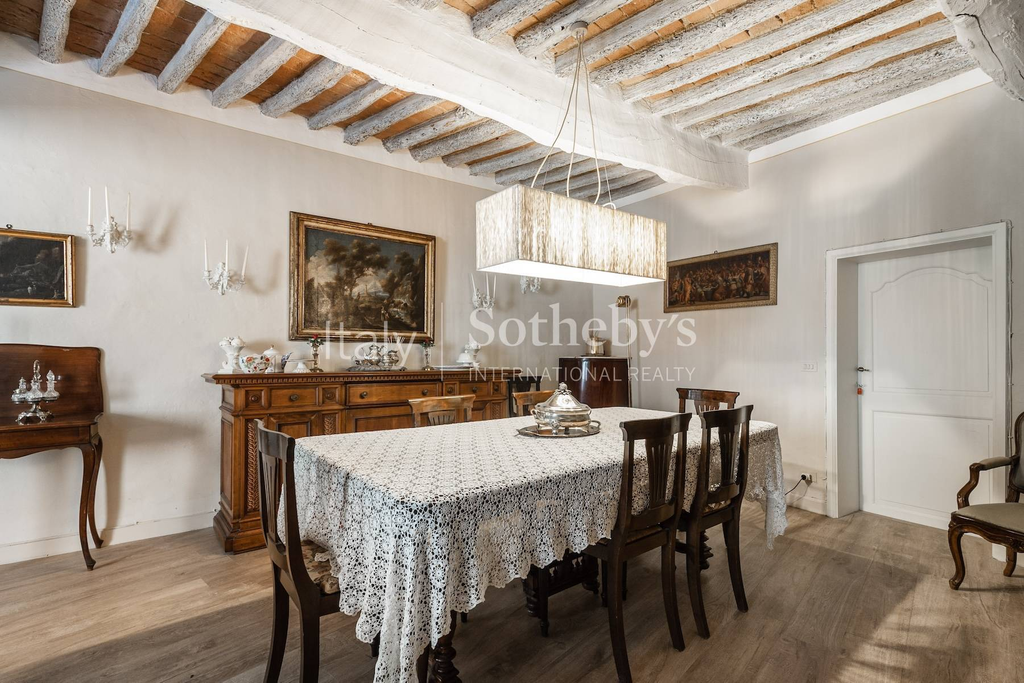 Enchanting historic residence in the Pisan countryside