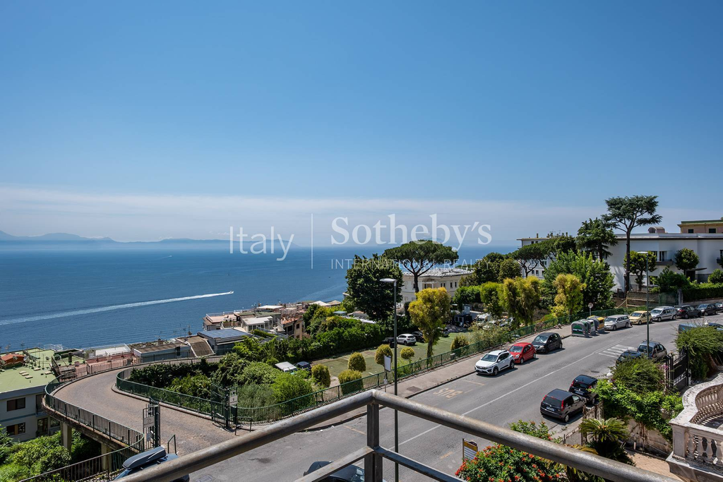 Penthouse in a villa with a panoramic terrace