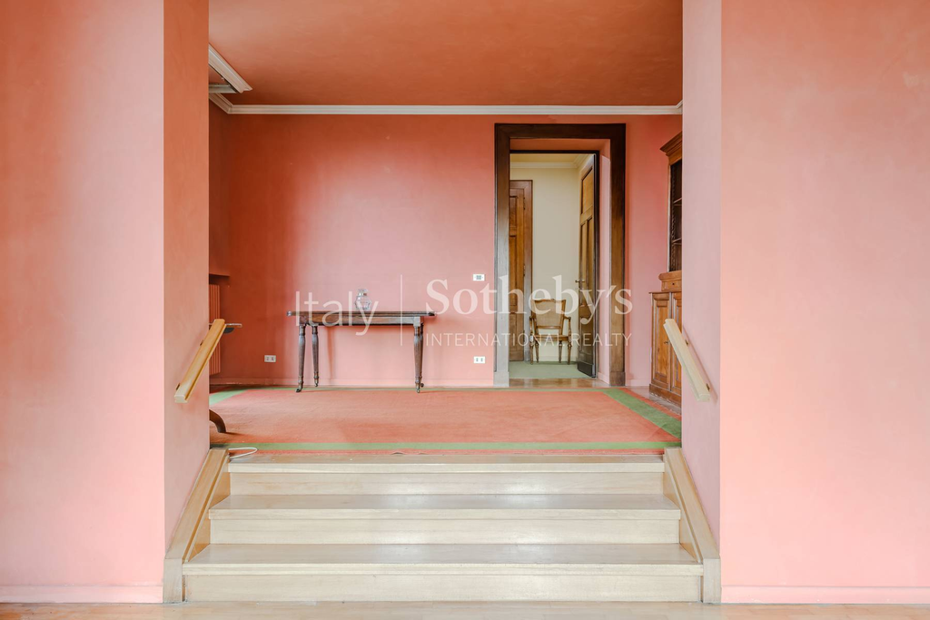 Apartment with Garden and Views over the Turin Hills
