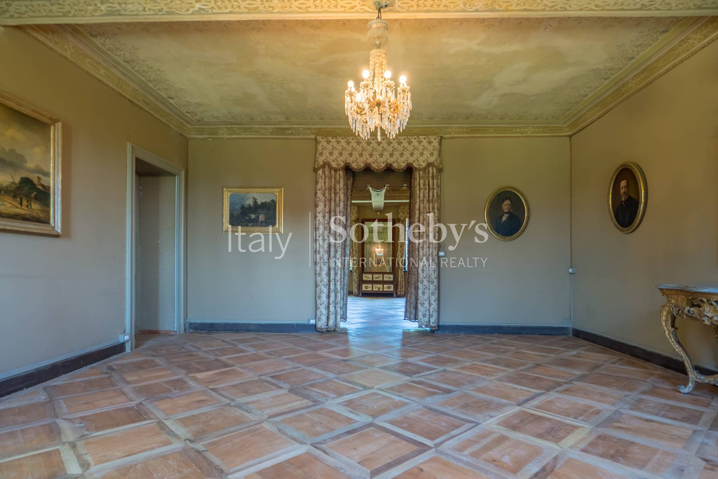 Elegant seventeenth-century villa surrounded by greenery