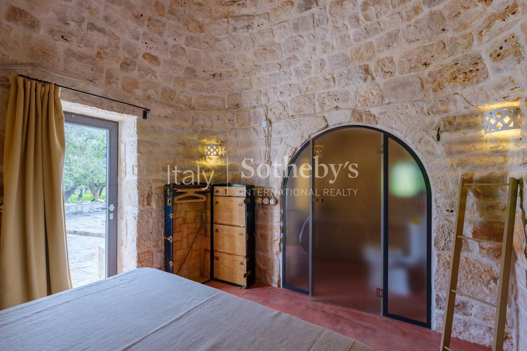 Charming Lamia and Trullo in Puglia