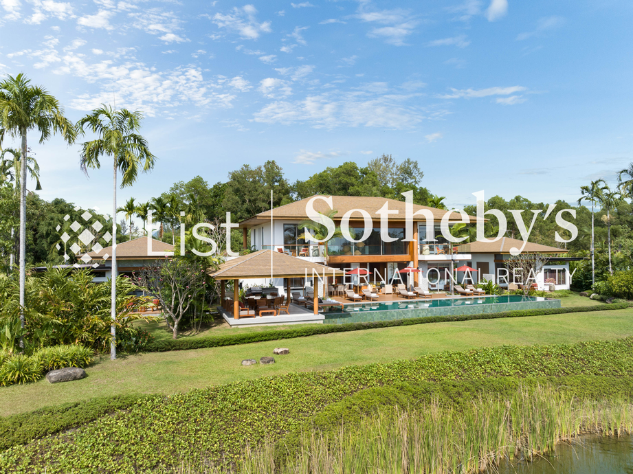 Golf Course Villa at Aquella