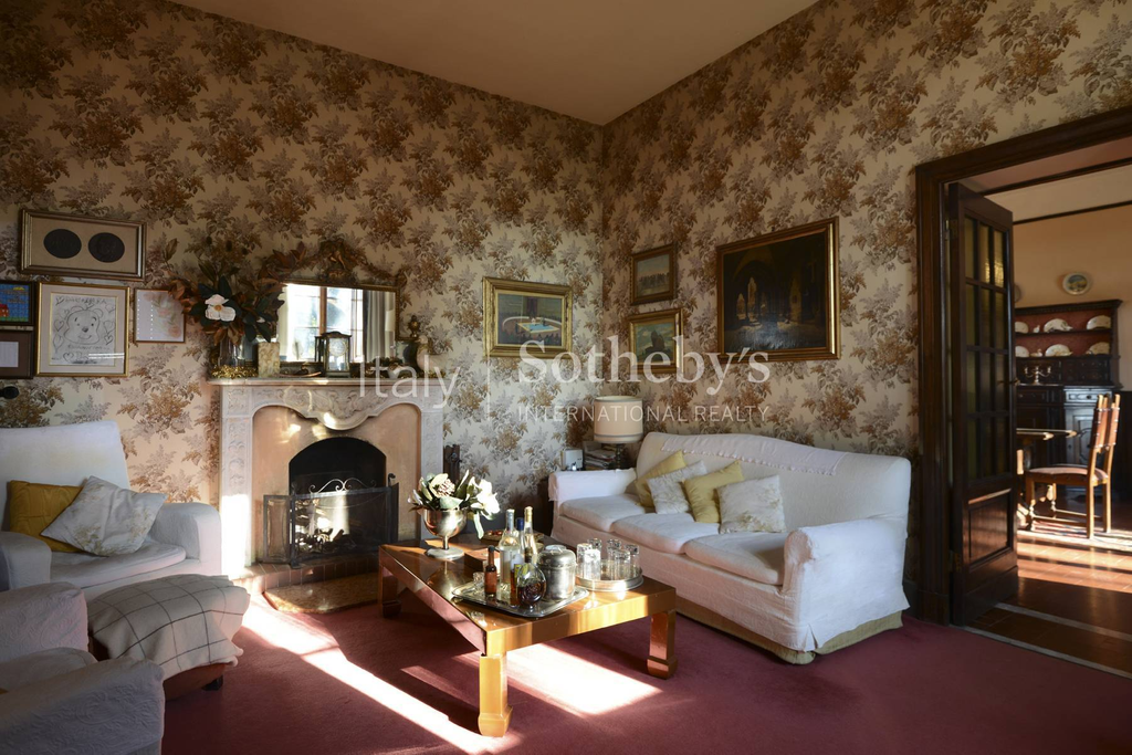 Fabulous estate in the heart of the Pisan countryside
