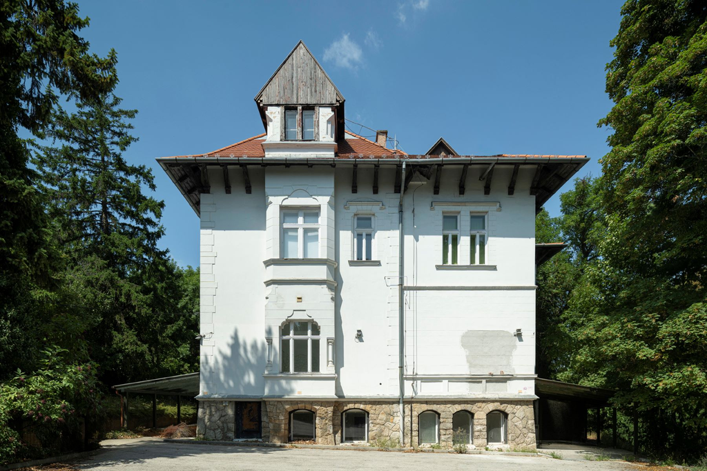 Историческая вилла в XII районе