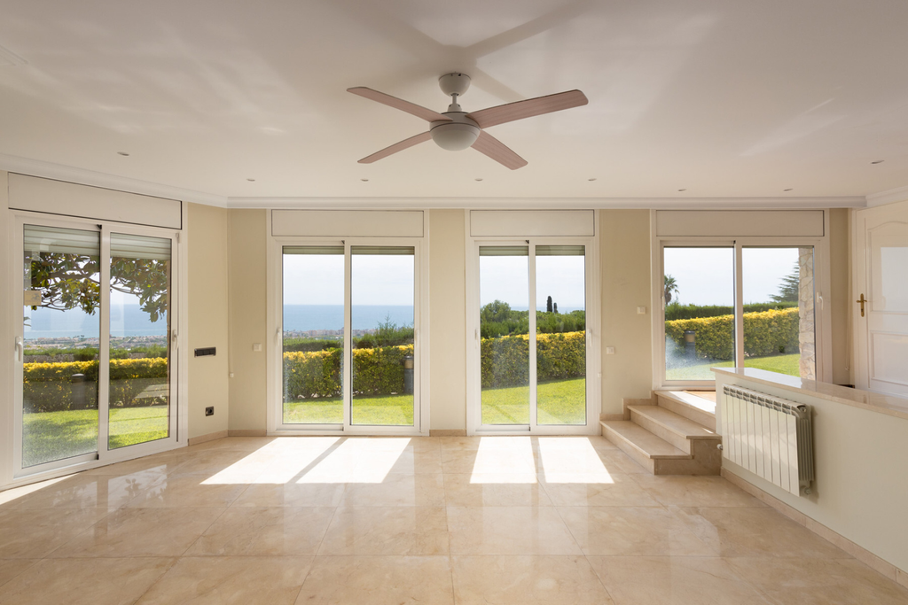 A Luxury Hideaway with Breathtaking Sea Views - Costa BCN