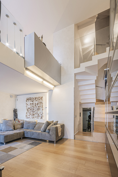 House with elevator, parking and swimming pool in Les Corts