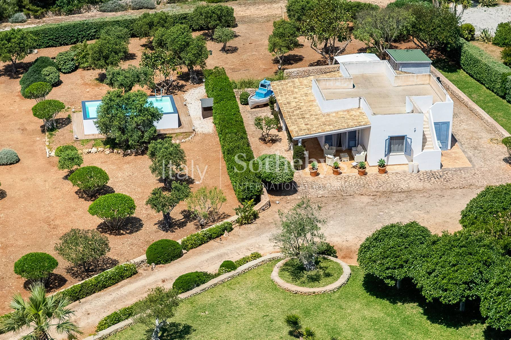 Exclusive villa in the heart of the Egadi Islands