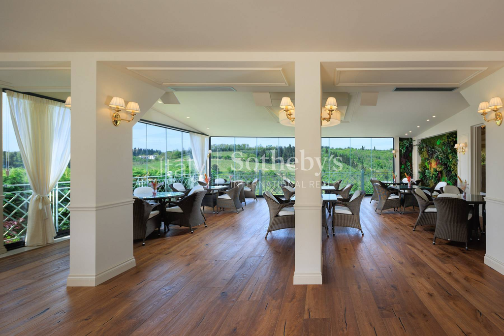 Stunning estate with stables in San Miniato