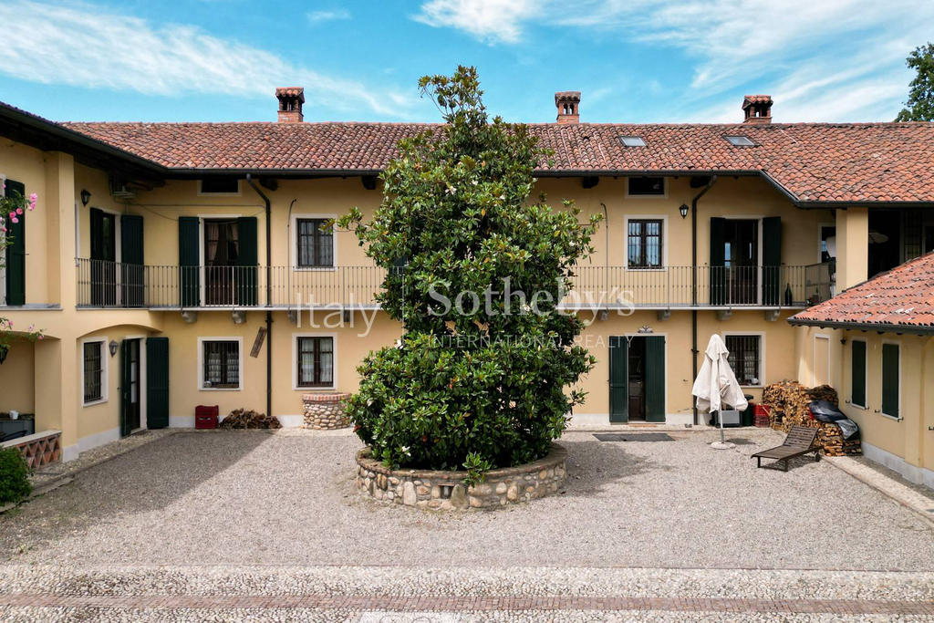 Exclusive wine estate