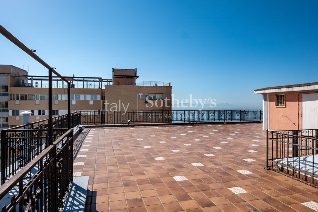 Penthouse in a villa with a panoramic terrace