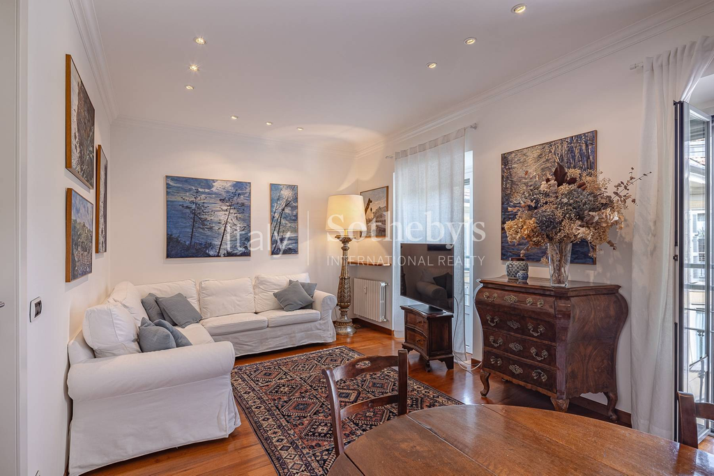 Refined apartment in the heart of Milan’s historic center
