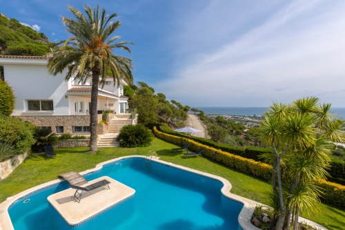 A Luxury Hideaway with Breathtaking Sea Views - Costa BCN 42726