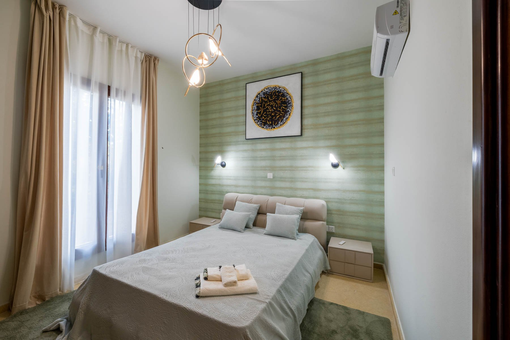 Трехкомнатный бунгало в гольф-курорте Aphrodite Hills, Пафос
