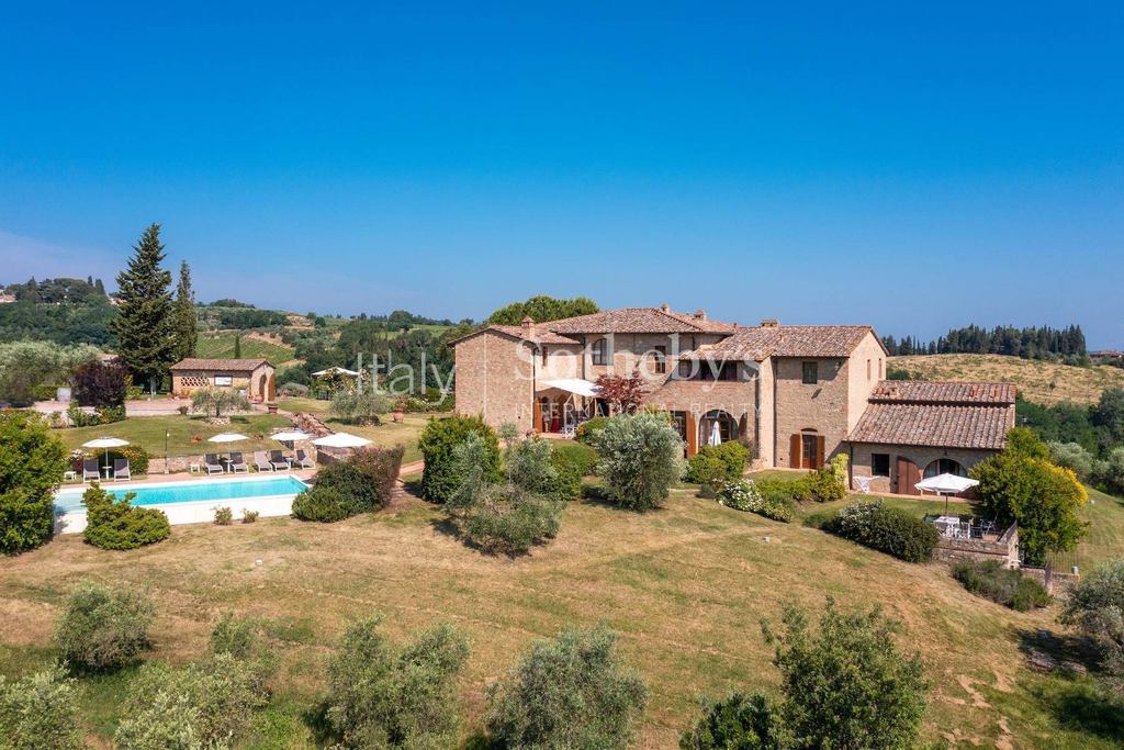 Winery with ancient country house in San gimignano