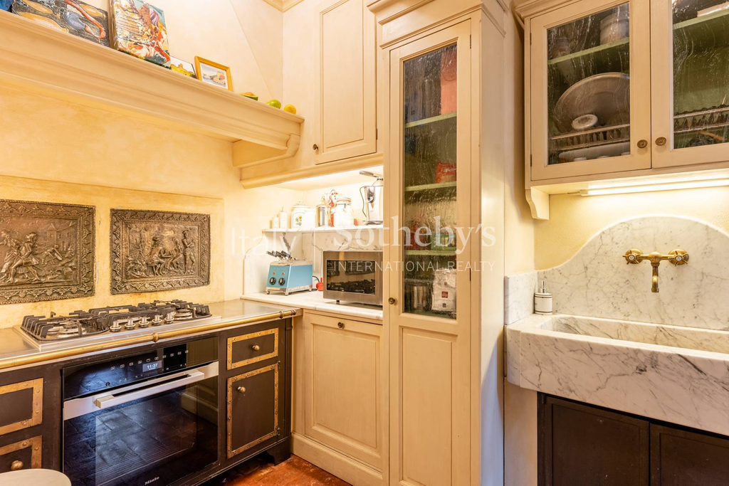 Elegant apartment in Pietrasanta