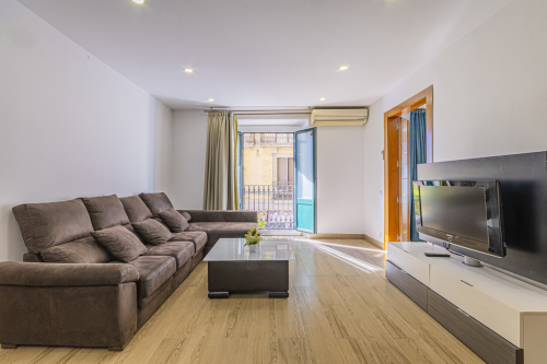 Four bedroom apartment by the seaside and famous Port Vell harbour 42884
