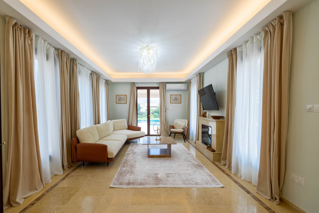 Трехкомнатный бунгало в гольф-курорте Aphrodite Hills, Пафос