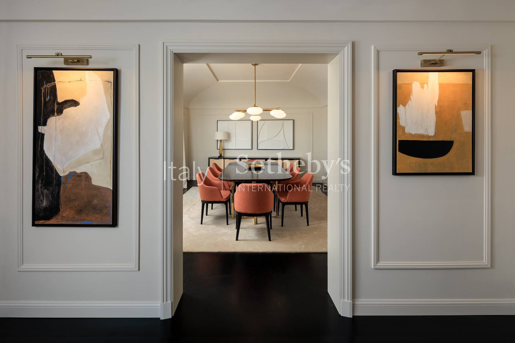 Stunning penthouse with panoramic views on the Lungarno