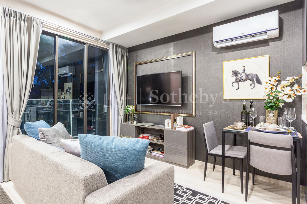 Venio Sukhumvit 10