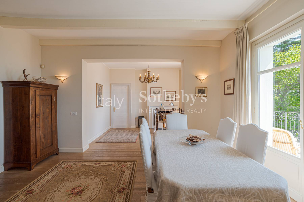 Sophisticated period villa
