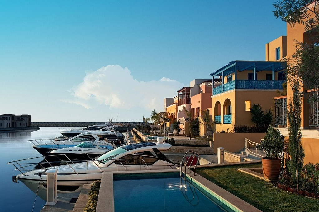 Недвижимость в Limassol Marina