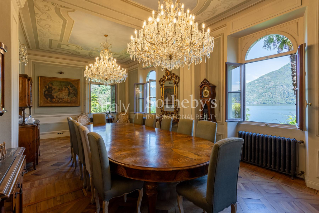 Beautiful historic villa overlooking Lake Maggiore