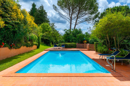 Villa La Dolce Vita: Tuscan Retreat with pool and views 42894