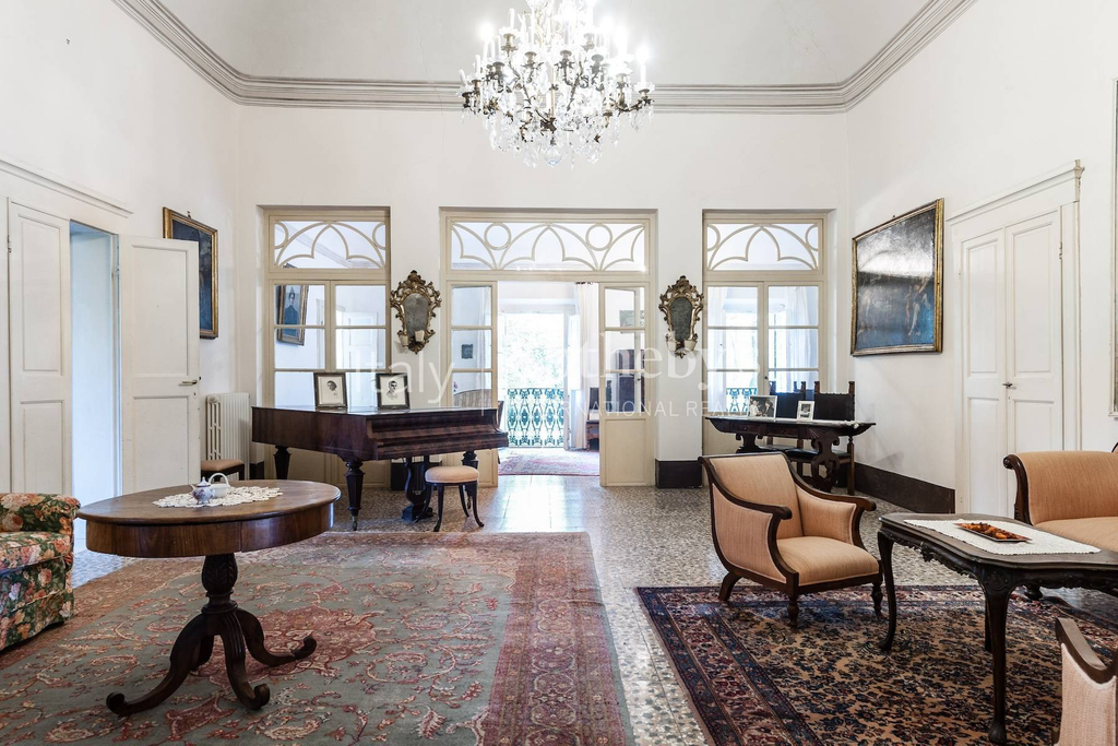 Enchanting historic residence in the Pisan countryside