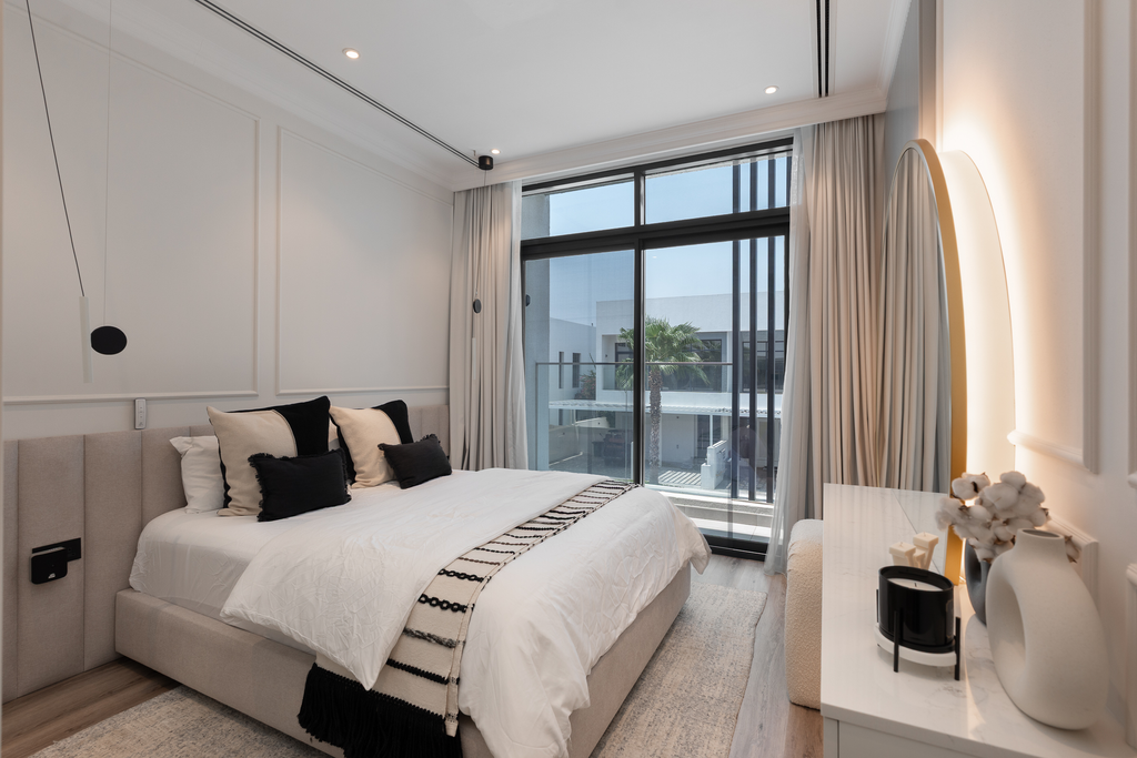 Современная вилла с уникальными элементами в Jumeirah Golf Estates, Дубай