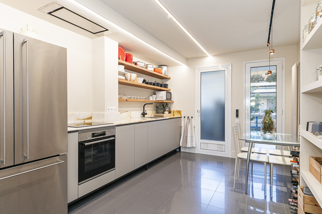Exceptional apartment in Sitges sea front line