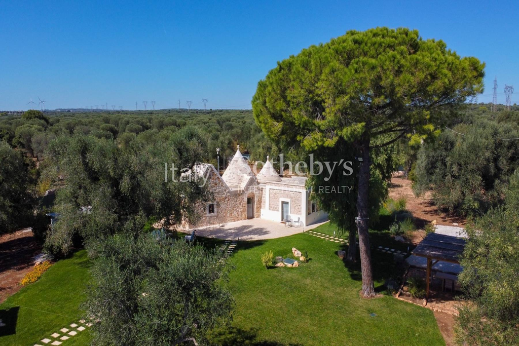 Renovated traditional Apulian trulli with swimming pool