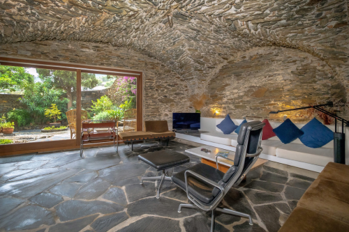 Historic Artist’s Home in the Heart of Cadaqués 42901