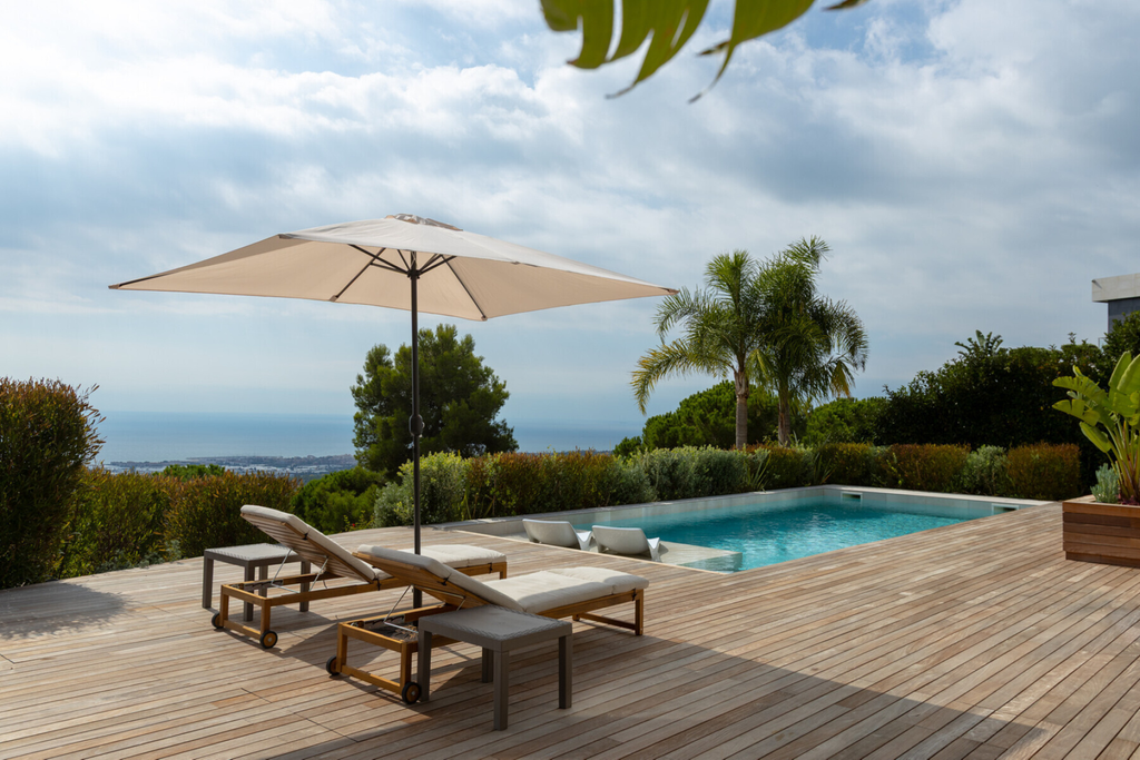 Spectacular design house with panoramic sea views in Cabrils - Costa BCN