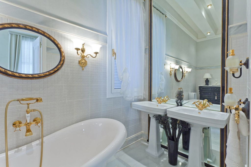 Exquisite Cataloged House Steps from the Beach