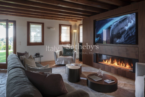 Casale San Pietro: An Elegant Luxury Oasis Amidst the Prosecco Hills 42913