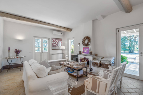 Tranquil Farmhouse Surrounded by Maremma’s Nature 42924