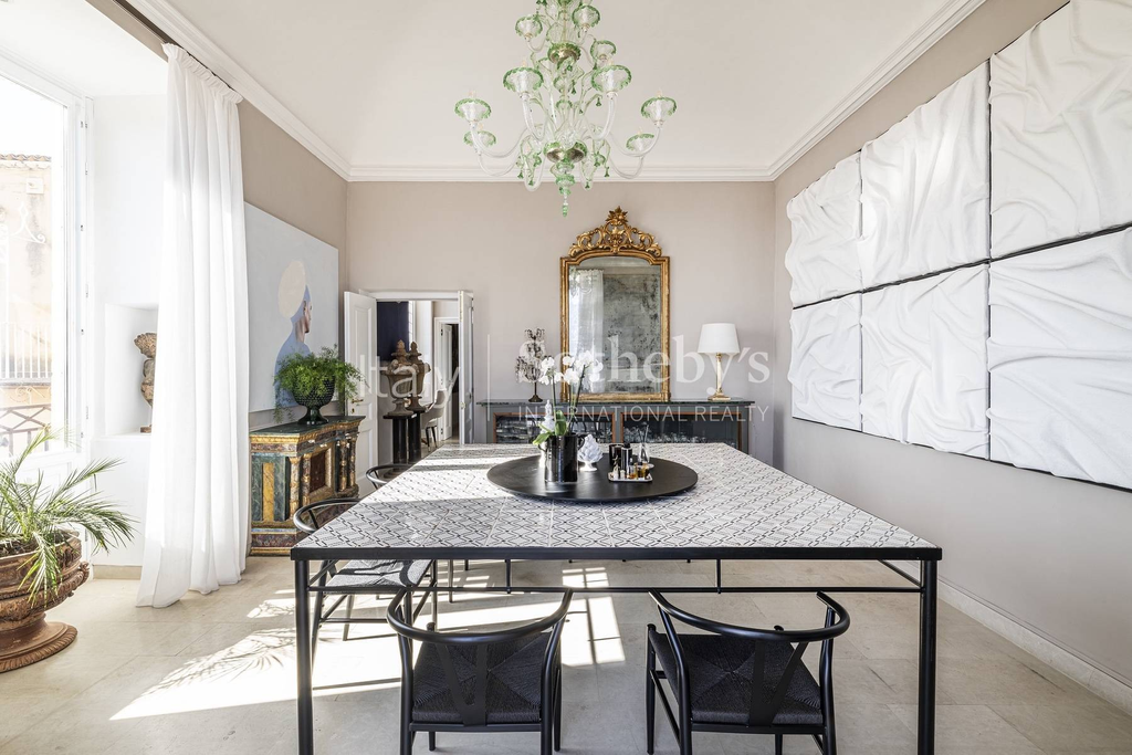 Exclusive apartment in Noto with panoramic view