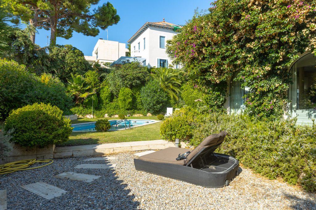 Elegant house, with pool, in the center of El Masnou