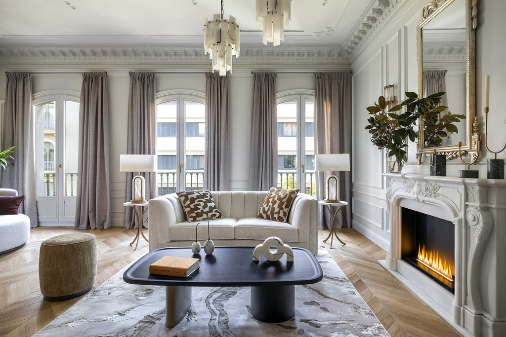 Brand new designer penthouse with views of Paseo de Gracia