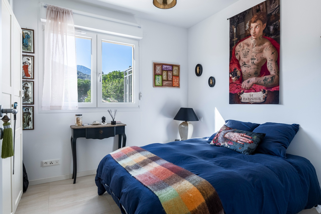 Menton luxury penthouse with rooftop terrace, pool and panoramic views