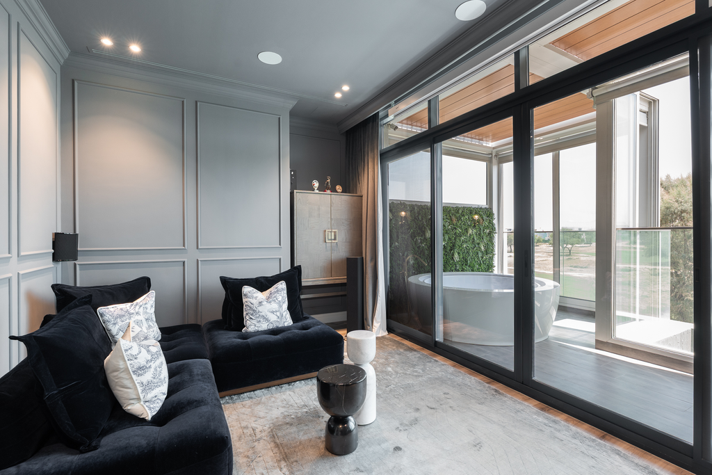 Современная вилла с уникальными элементами в Jumeirah Golf Estates, Дубай