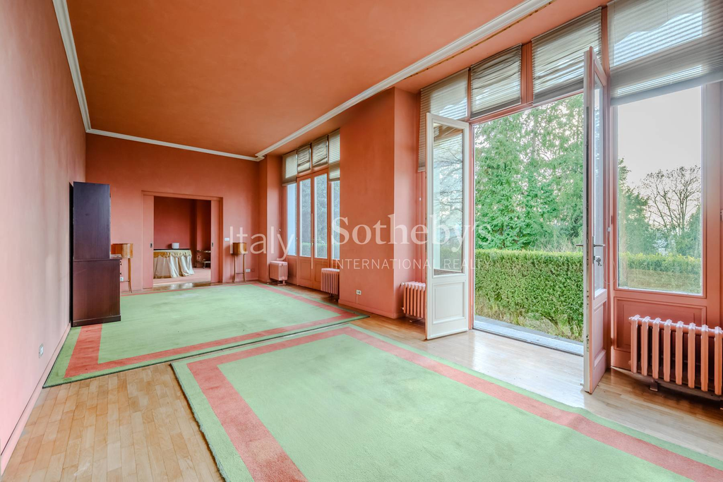 Apartment with Garden and Views over the Turin Hills