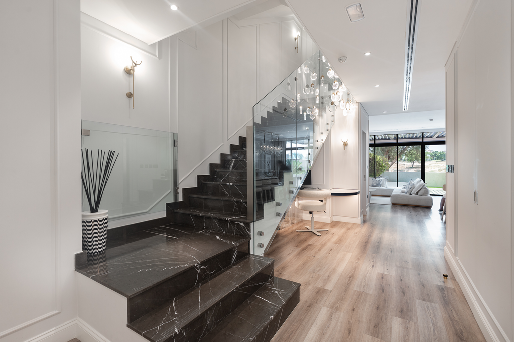 Современная вилла с уникальными элементами в Jumeirah Golf Estates, Дубай
