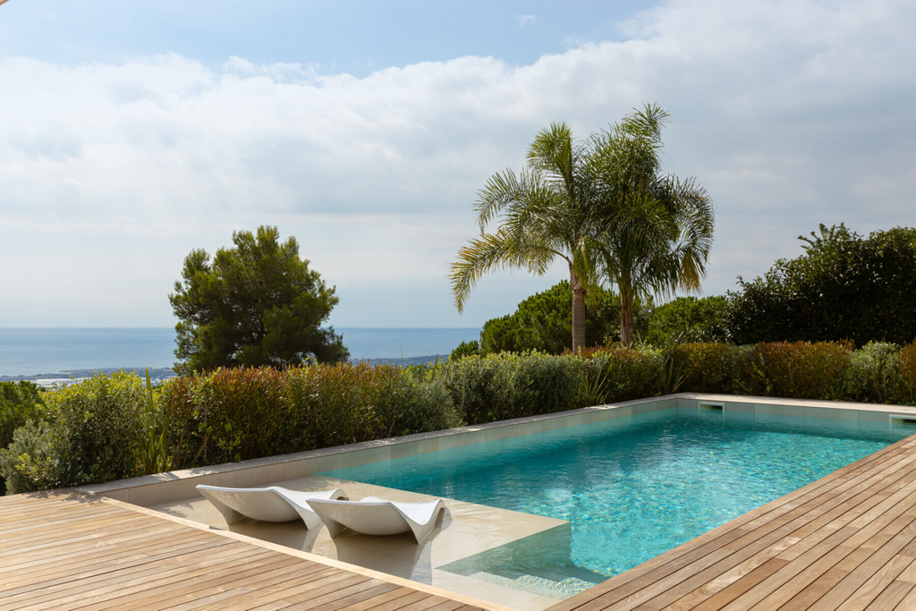 Spectacular design house with panoramic sea views in Cabrils - Costa BCN
