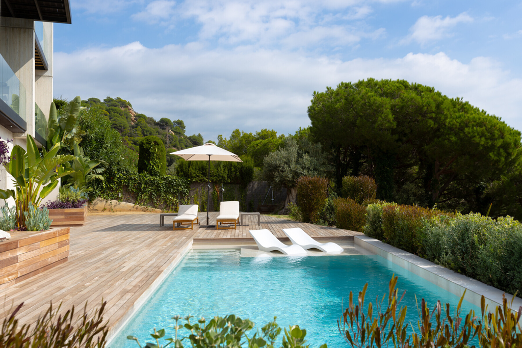Spectacular design house with panoramic sea views in Cabrils - Costa BCN