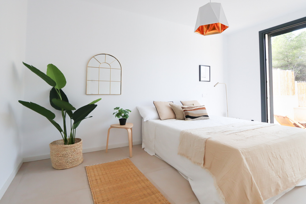 Modern house with luminous spaces and private garden in Sant Pere de Ribes