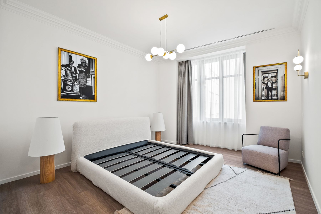 M15 Residence