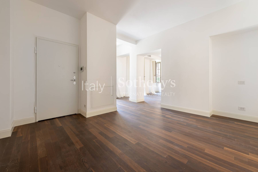 Prestigious Apartment with Terrace in the historic center