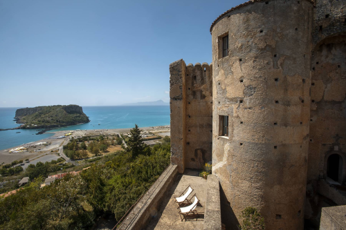 Norman fortress on the sea of Calabria 42921